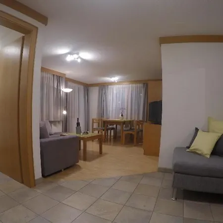 Appartamento Swiss Appartement-fewo 2-bettwohnung Nr- 7 By Interhome *